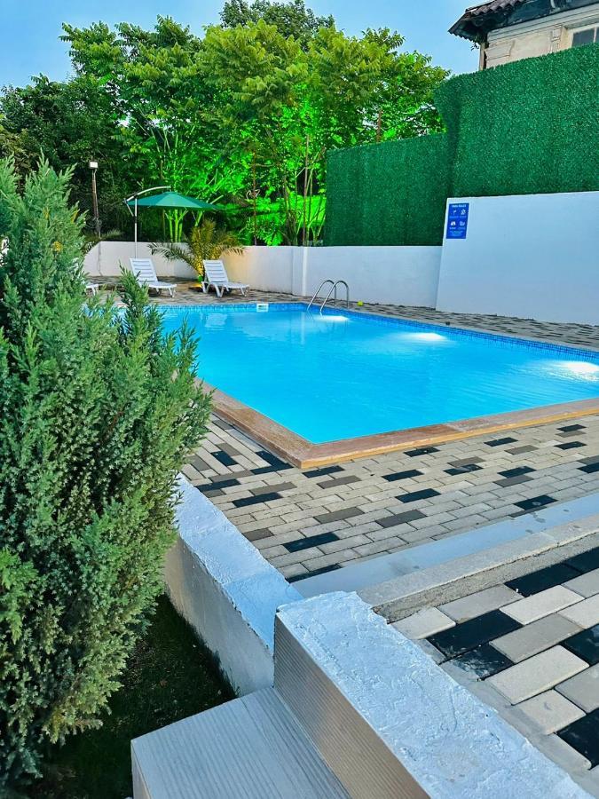 Villa Gardens Kobuleti Ngoại thất bức ảnh