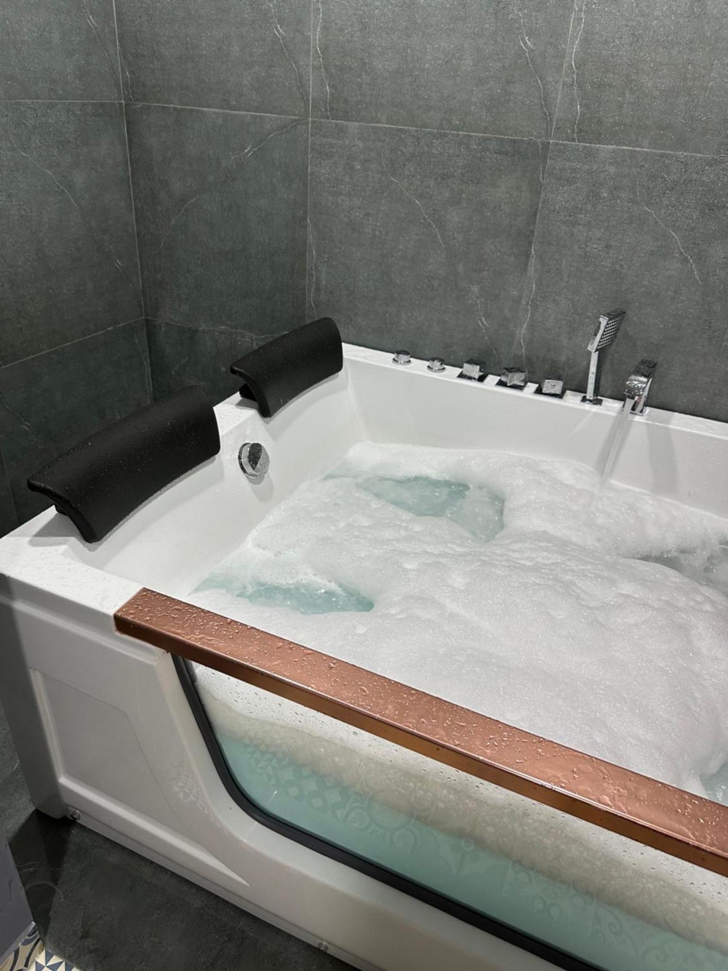 Villa Gardens Kobuleti Ngoại thất bức ảnh